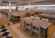 レストラン(新日本海フェリー)
